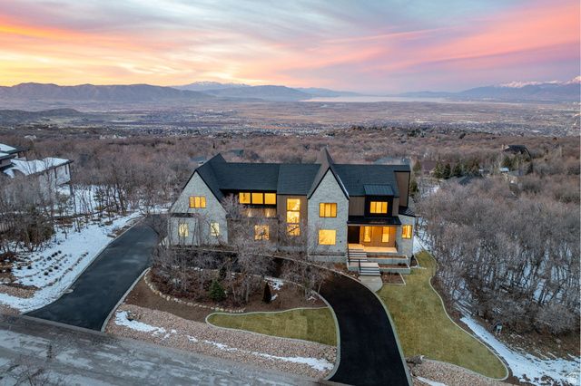 1115 S EAGLE NEST DR, Woodland Hills, UT 84653