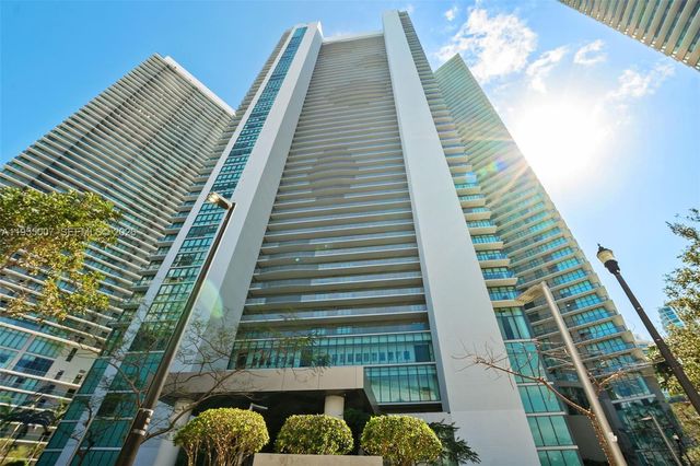 650 NE 32nd St 4008, Miami, FL 33137