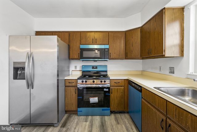 524 OAKTREE CT, Pottstown, PA 19464