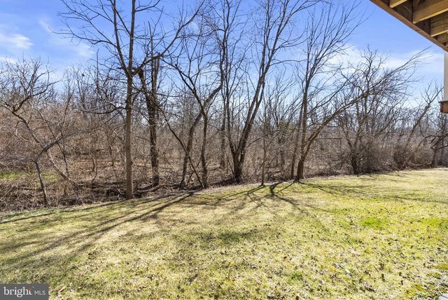 524 OAKTREE CT, Pottstown, PA 19464