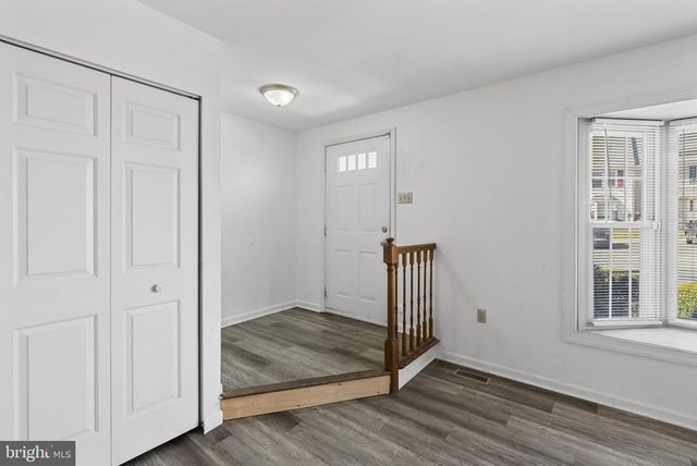 524 OAKTREE CT, Pottstown, PA 19464