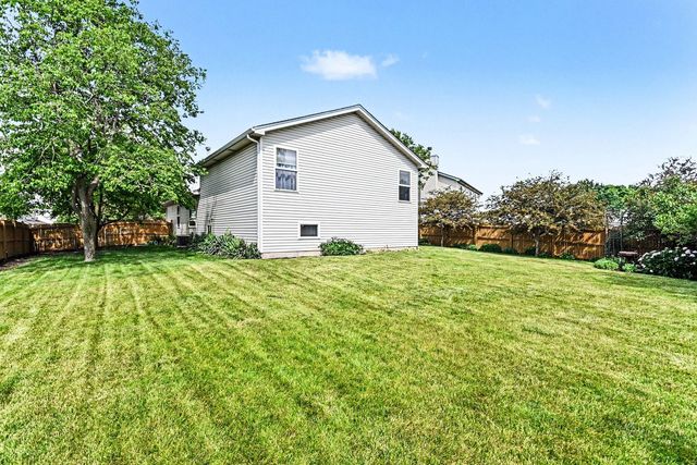 944 Premrose Court, Romeoville, IL 60446