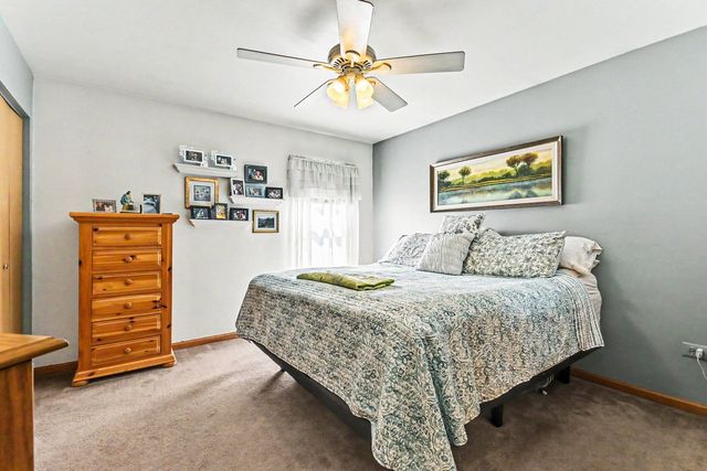 944 Premrose Court, Romeoville, IL 60446