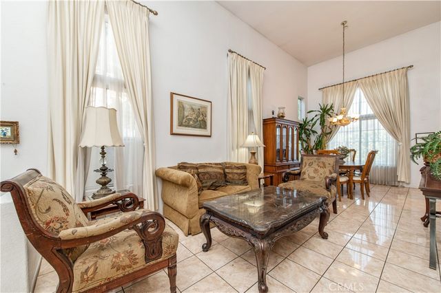 6541 Los Osos, Rancho Cucamonga, CA 91701