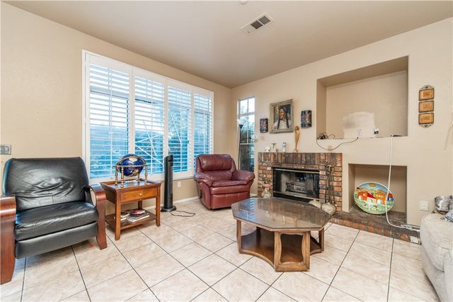 6541 Los Osos, Rancho Cucamonga, CA 91701