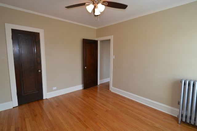 6326 N Artesian Avenue 3R, Chicago, IL 60659