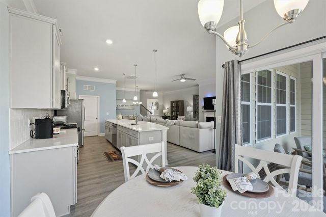 3066 Lydney Circle, Waxhaw, NC 28173