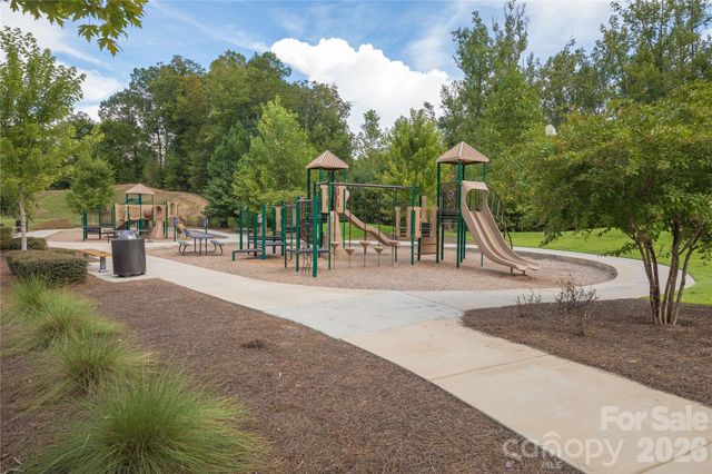 3066 Lydney Circle, Waxhaw, NC 28173