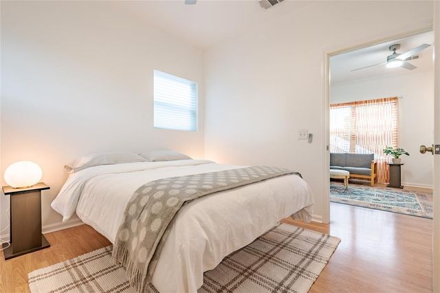 933 E 51st ST, Austin, TX 78751