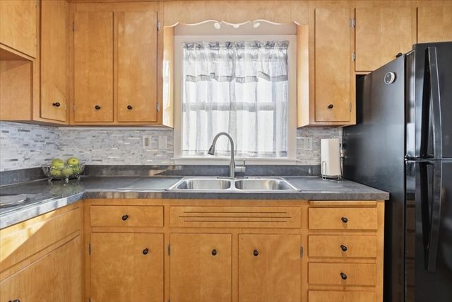 199 Glenellen Rd, Boston, MA 02132