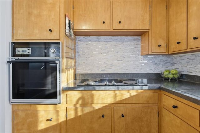 199 Glenellen Rd, Boston, MA 02132