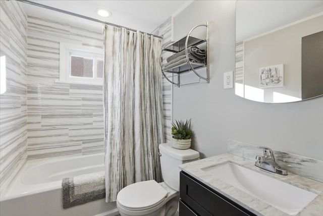 199 Glenellen Rd, Boston, MA 02132