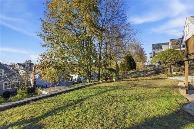 199 Glenellen Rd, Boston, MA 02132