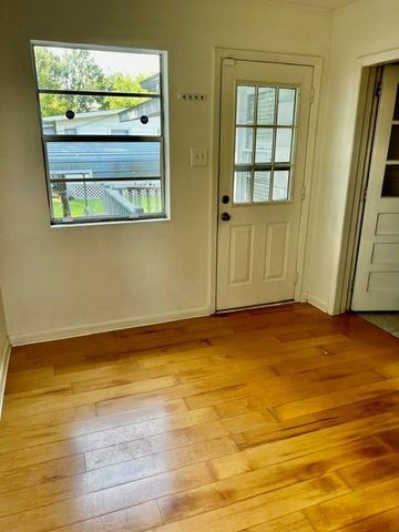 107 Esplanade Avenue, Mobile, AL 36606