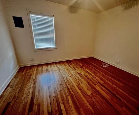 107 Esplanade Avenue, Mobile, AL 36606