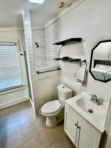 107 Esplanade Avenue, Mobile, AL 36606