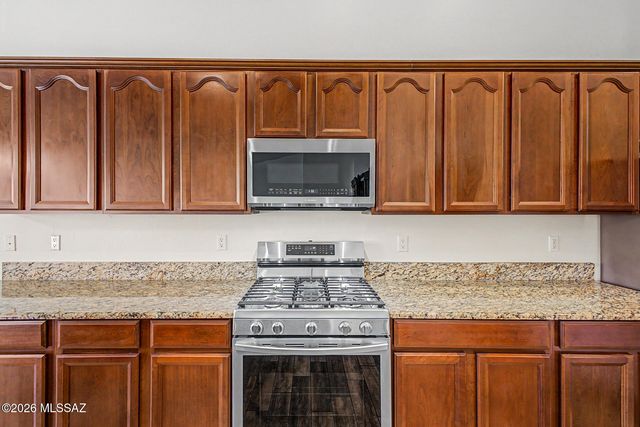 1060 E Stronghold Canyon Lane, Sahuarita, AZ 85629