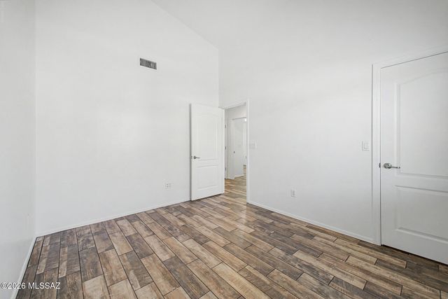 1060 E Stronghold Canyon Lane, Sahuarita, AZ 85629