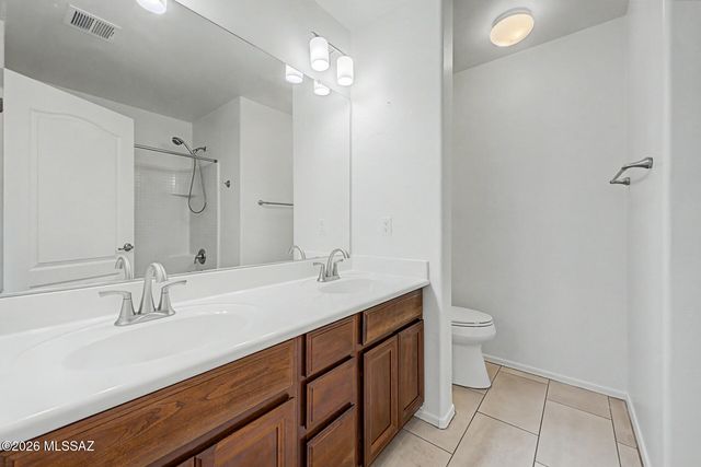 1060 E Stronghold Canyon Lane, Sahuarita, AZ 85629