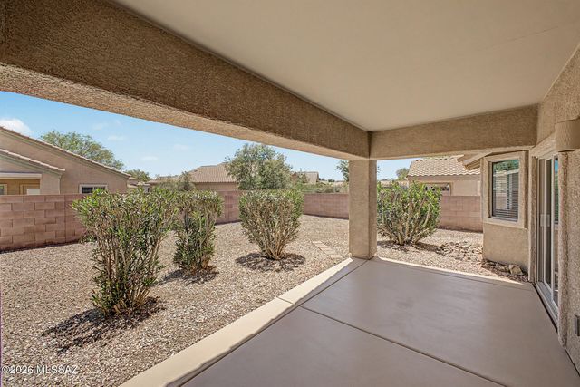 1060 E Stronghold Canyon Lane, Sahuarita, AZ 85629