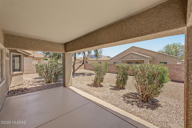 1060 E Stronghold Canyon Lane, Sahuarita, AZ 85629