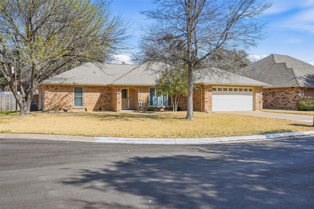 7309 Whitfield Court, North Richland Hills, TX 76180