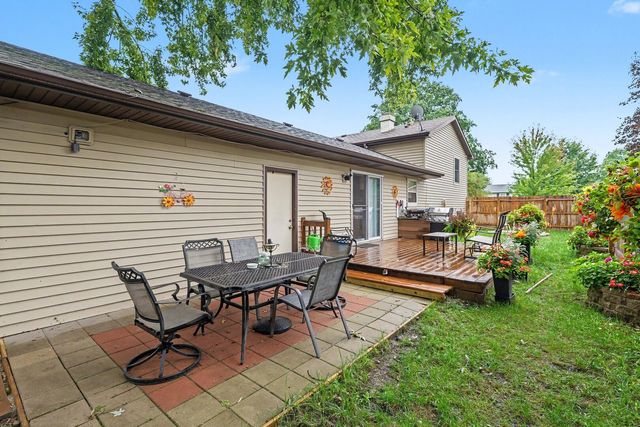 430 E Morse Avenue, Bartlett, IL 60103