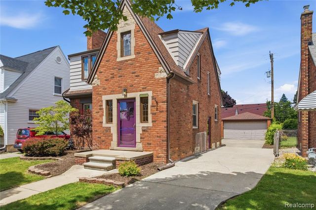 15422 Regina Avenue, Allen Park, MI 48101