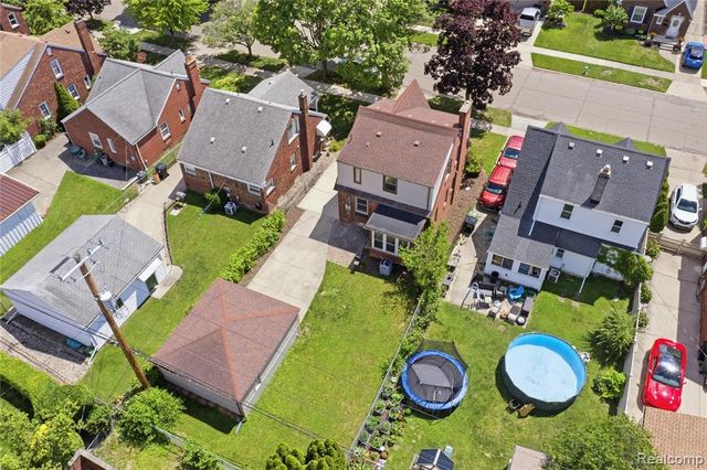 15422 Regina Avenue, Allen Park, MI 48101