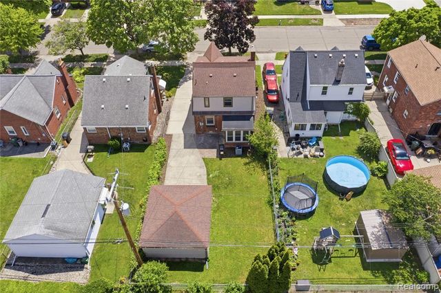 15422 Regina Avenue, Allen Park, MI 48101
