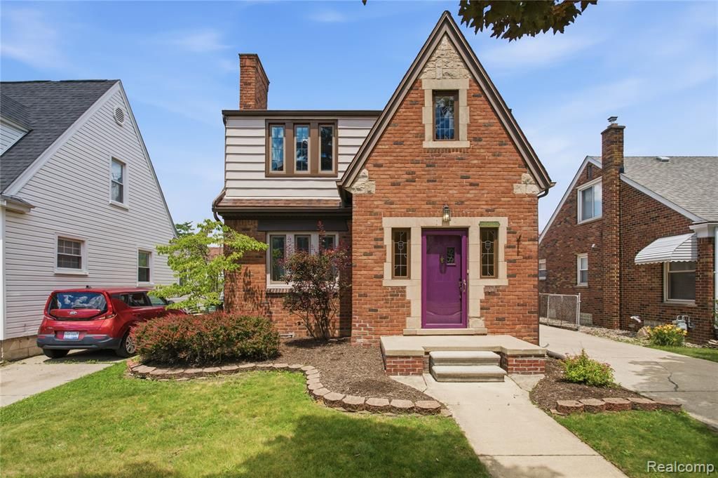 15422 Regina Avenue, Allen Park, MI 48101
