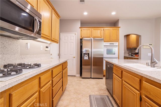 18322 Owl Court, Canyon Country, CA 91387
