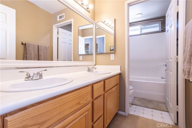 18322 Owl Court, Canyon Country, CA 91387