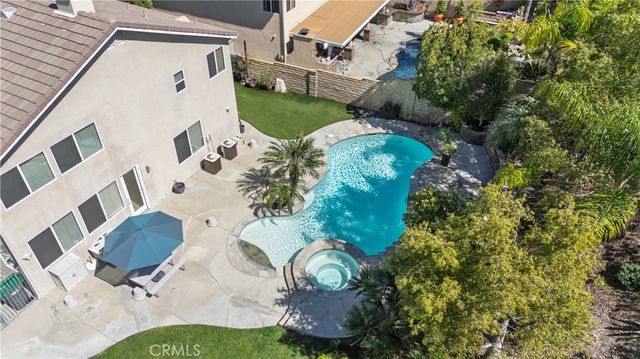 18322 Owl Court, Canyon Country, CA 91387