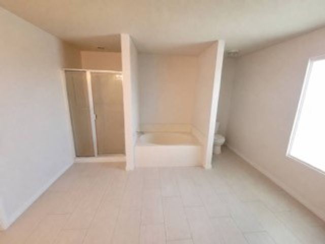 2701 Maegen Circle, Fort Worth, TX 76112