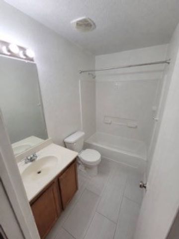 2701 Maegen Circle, Fort Worth, TX 76112