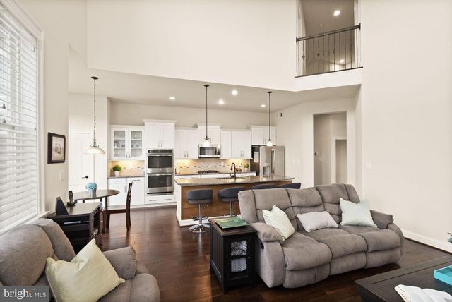 20950 GOOSE PRESERVE DR, Ashburn, VA 20148