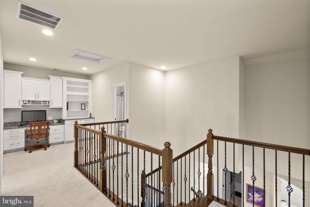 20950 GOOSE PRESERVE DR, Ashburn, VA 20148