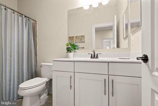 20950 GOOSE PRESERVE DR, Ashburn, VA 20148