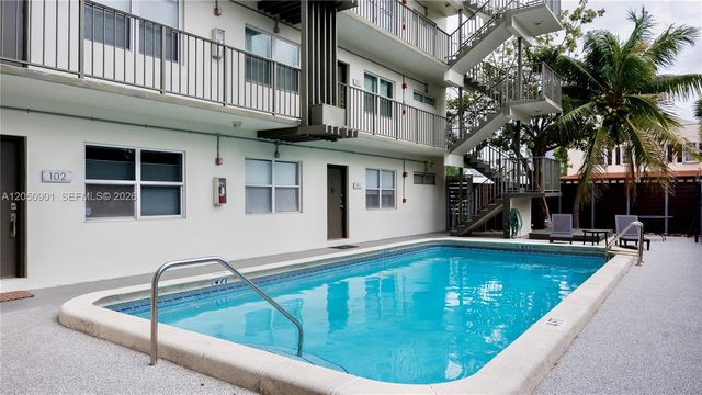 609 NE 13th Ave 302, Fort Lauderdale, FL 33304