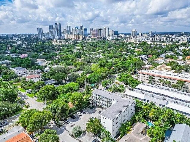 609 NE 13th Ave 302, Fort Lauderdale, FL 33304