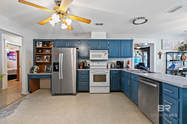 11830 Dogwood Dells Circle, Foley, AL 36535