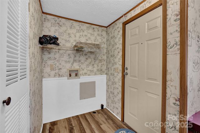 4586 Deal Road, Claremont, NC 28610