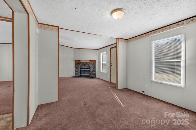 4586 Deal Road, Claremont, NC 28610