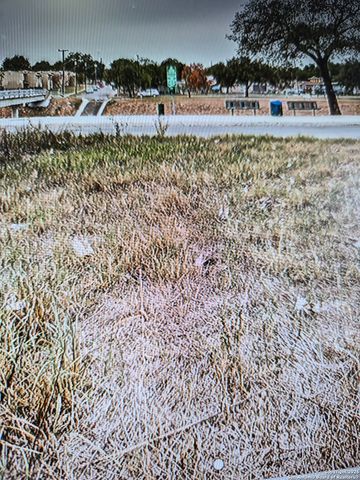 2221 Chihuahua, San Antonio, TX 78207