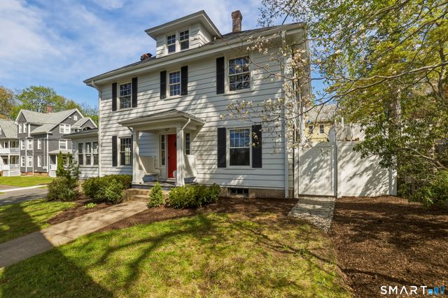 5 Broadview Street, Bristol, CT 06010