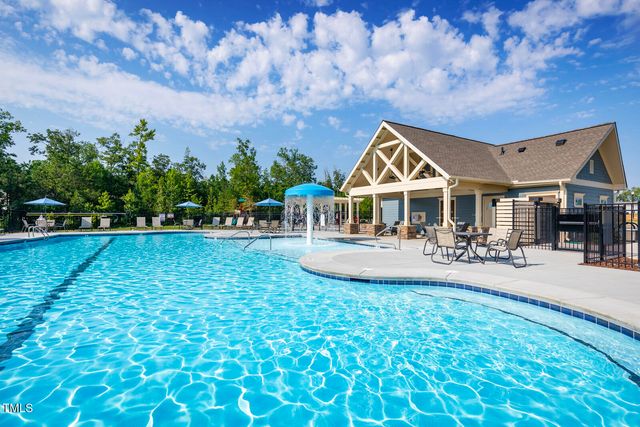 1552 Ivy Meadow Lane, Zebulon, NC 27597