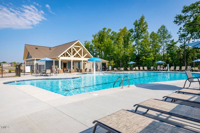 1552 Ivy Meadow Lane, Zebulon, NC 27597