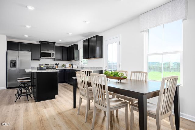 1552 Ivy Meadow Lane, Zebulon, NC 27597