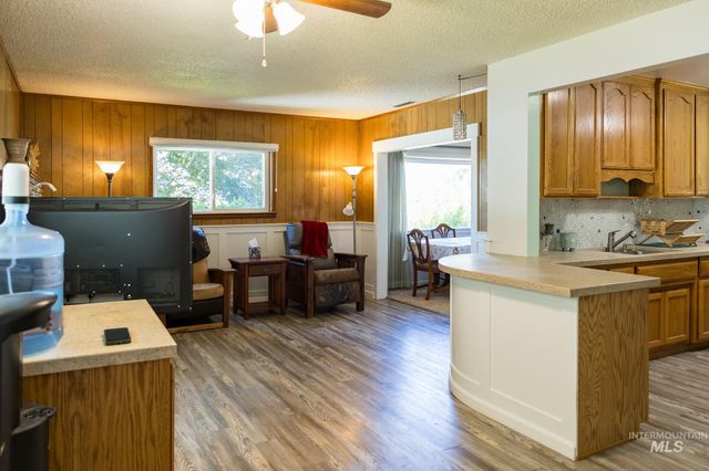 148 N 20th St., Payette, ID 83661